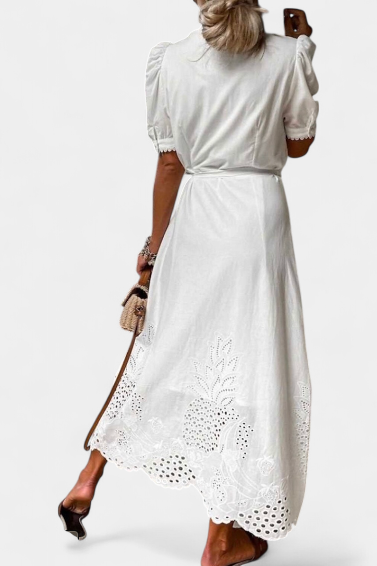 Nerea – Vestido camisero bordado que realza tu frescura femenina