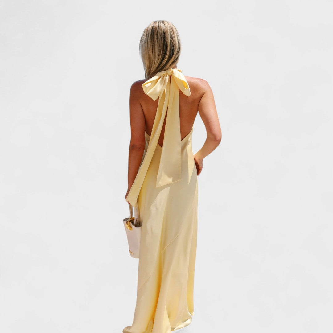 Martina – Vestido Satinado de Lazo que transforma cada ocasión en un momento inolvidable