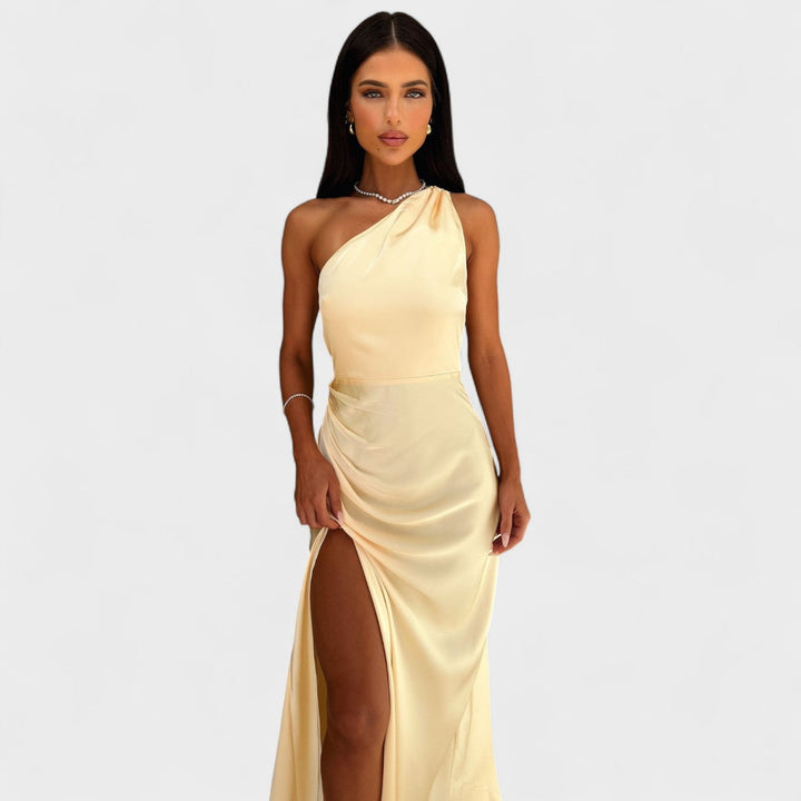 Aurelia – Vestido Largo de Satén que realza tu elegancia