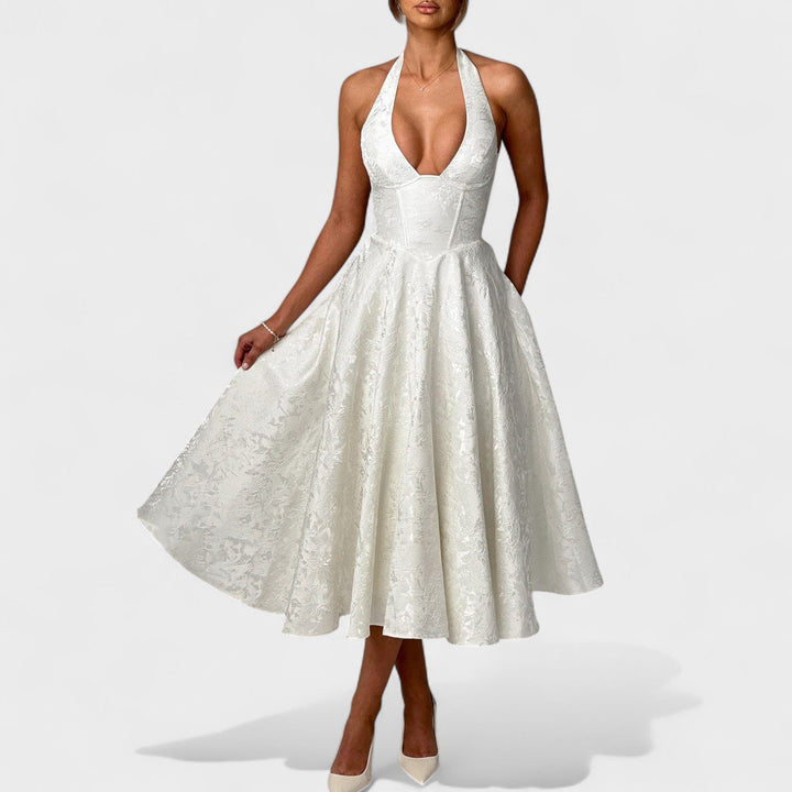 Effie – Vestido Midi Texturizado con Escote Halter que resalta tu feminidad