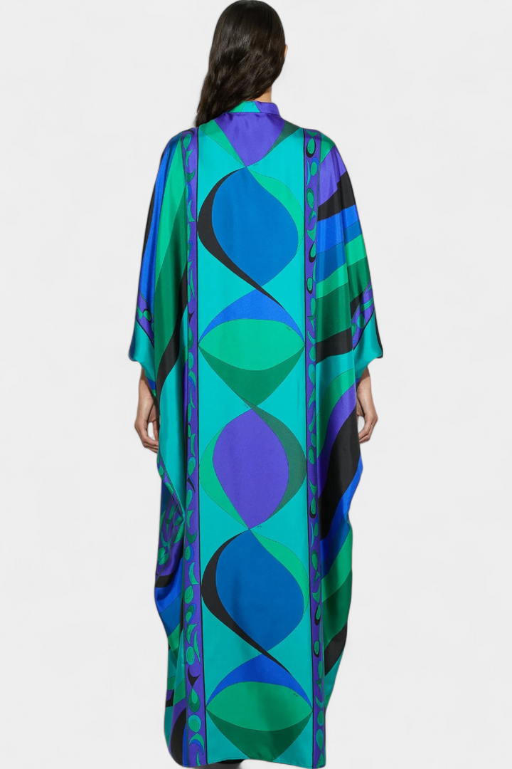 Fiorella – Kaftán con Estampado Iride que Eleva Tu Estilo
