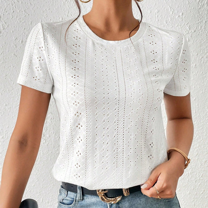 Camiseta de mujer en algodón bordado con manga corta y cuello redondo - Livia