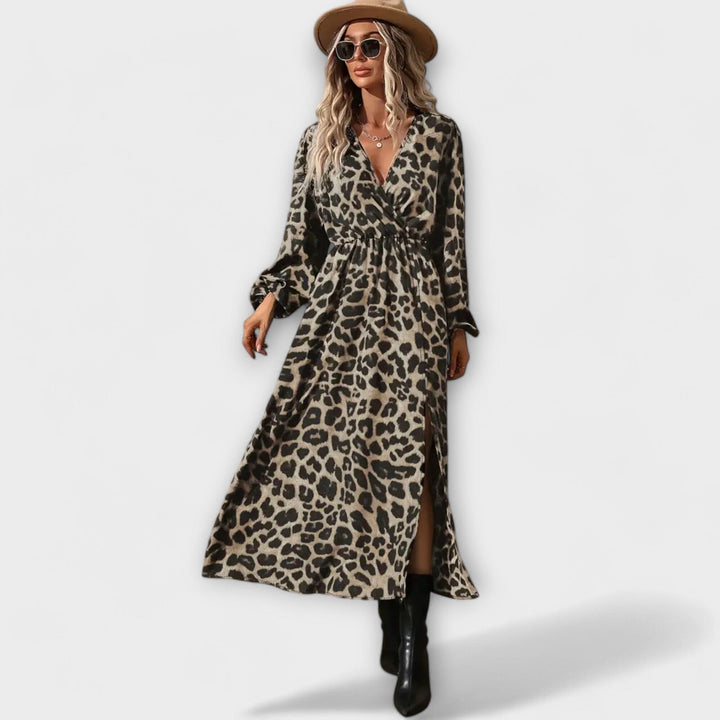 Natalie – Vestido con Estilo y Estampado de Leopardo que Realza Tu Silueta