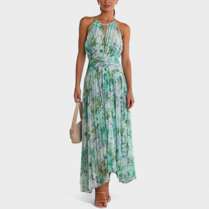 Angel – Vestido Maxi Plisado con Flores y Escote Halter que Realza Tu Frescura