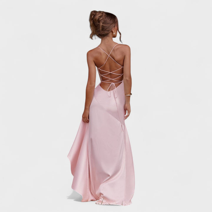 Samira – Vestido Maxi Rosa Empolvado que realza tu feminidad